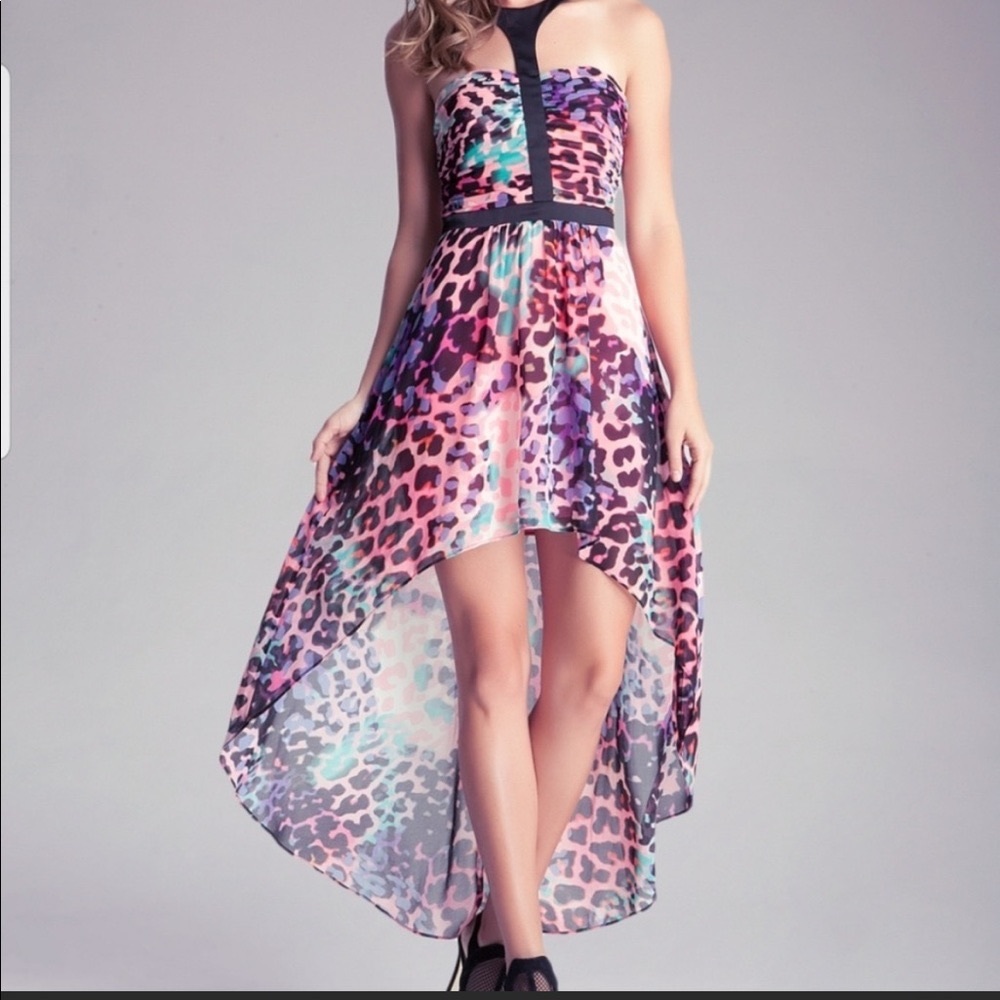 NEW! BEBE Hi Lo Printed Flowy Dress.